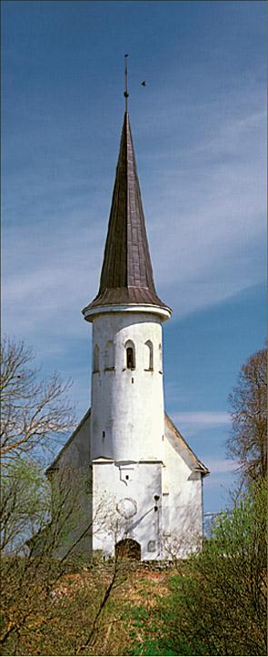 File:Lüganuse Ristija Johannese kirik.jpg